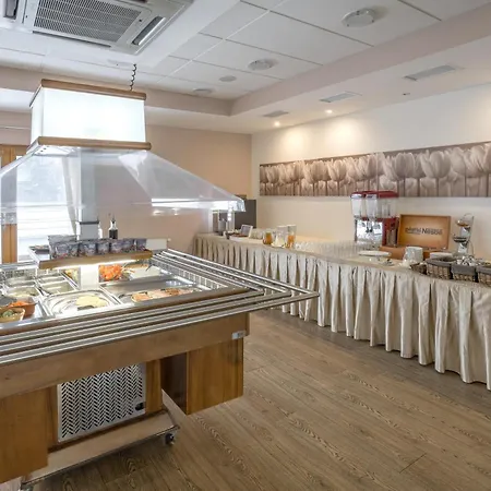 Hotel Orange Przezmierowo