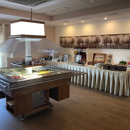 Orange Hotel Przezmierowo